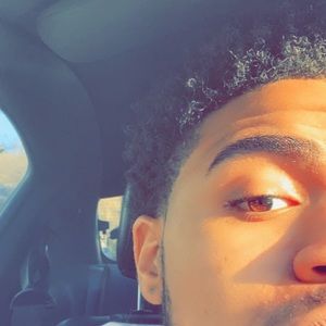 Meet your Posher, Desmond